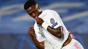 Después de caer en la copa con un segunda b y pasar la covid, el madrid no ha perdido y está a dos partidos de otra final de champions. Ver Todos Los Goles Con Doblete De Vinicius Real Madrid Vencio 3 1 A Liverpool Por Cuartos De Final De La Champions League Futbol Internacional Depor