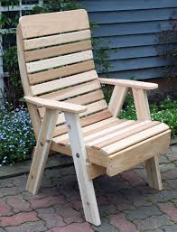 Repurposed Exterior Furnishings Projects To Smarten Up Your Space Pallet Furniture Outdoor Wooden Patio Furniture Wood Patio Chairs