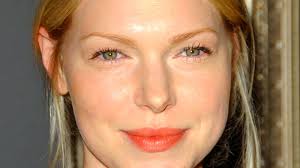 Laura helene prepon is an author, director, and an american actress. The Transformation Of Laura Prepon From That 70 S Show To Now