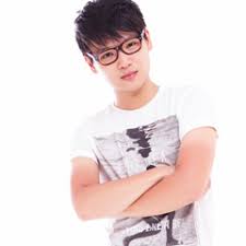 Có một lần gặp nhau và thu âm, anh chợt có suy nghĩ muốn hôn em. Pháº¡m Ä'inh Thai Ngan Tiá»ƒu Sá»­ Ly Lá»‹ch Profile Thong Tin Ca SÄ©