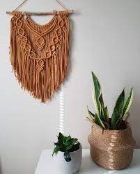 I tried to make it as easy as possible to understand with many pictures and illustrations.before i begin my tutorial, i would like to. Syksyn Varia Macrame Macramewallhanging Macramemadness Makramee Makrameeseinavaate Paulinapun Macrame Design Macrame Patterns Macrame Projects