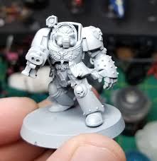 I prefer krylon grey primer. How To Paint Everything The Emperor S Spears Goonhammer