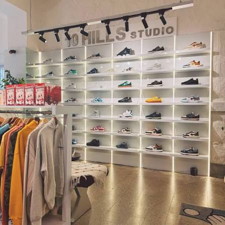 10 Hills Studio: Premier Sneakers & Streetwear | Exclusive Collections