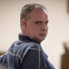 Marriage and relationships can sometimes be worrisome, but who knew we'd  also have to worry about our husbands having wives in different states?  Clearly, no one is monitoring that. @scottiebeam and @sylviaobell