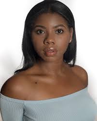 Mya Hunter's Instagram, Twitter & Facebook