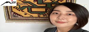 Karen Hamada's Instagram, Twitter & Facebook