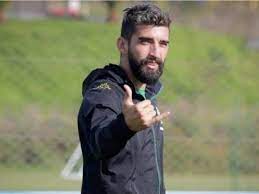 Flashscore.com.tr oyuncu profillerini (örneğin emiliano amor profili), takım sayfaları (örneğin colo colo sayfası) ve lig/kupa sayfalarını (şampiyonlar ligi, spor toto süper lig ve 30'dan fazla spor dalından 5000'den. Colo Colo El Nuevo Intento De Emiliano Amor Para Llegar A Macul