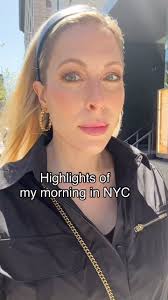 🍎 A day in NYC. Aside from the excitement, truly so love it!,  #nycadventures #newyorkcity #newyork #traveladventures #citylifestyle  #citylife