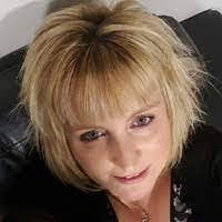 Tracy Macgillivray's Instagram, Twitter & Facebook