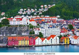 Rundemanen is the second highest mountain in bergen. Bergen Norwegen Mit Bunten Hausern Bergen Norwegen Stadtbild Mit Bunten Traditionellen Hausern Und Fjord Canstock