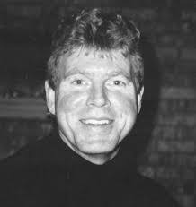 Amy Holmberg's Instagram, Twitter & Facebook