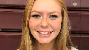 Mackenzie Morton's Instagram, Twitter & Facebook