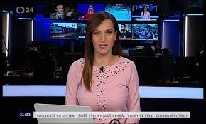 Přímo zde se můžete podívat. Jana Peroutkova Zpravy Ct24 Moderatorky Reporterky Facebook