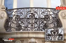 Ferforje balkon korkulukları, fransız balkon modelleri ile özdeşmiş diyebiliriz. Ferforje Balkon Korkuluk Modelleri Istanbul Sanat Ferforje