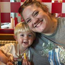 The Fort Bend County Fair family is deeply saddened by the passing of Mr.  Kenneth Parker, Marshall HS ag teacher, leader in the agricultural  community, and dedicated supporter of our youth. From