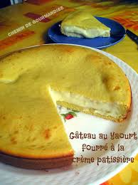 Gateau Au Yaourt Fourre A La Creme Patissiere Chemin De Gourmandise
