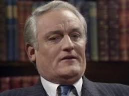 Charles Gray