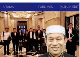 In 2016 he filed an election petition in pujut, claiming that opposing candidate, dr ting tiong choon was ineligible to run in the election as he had dual citizenship. Dr Ting Tiong Choon Editor Malaysia