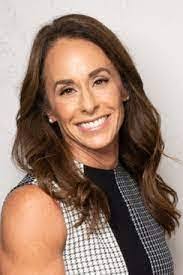 Amanda Yeater's Instagram, Twitter & Facebook