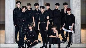 daniel algo sipda mutgo sipda eh nege ganeun i giri matneun geonji · woojin all i need is one love jollin nuni beonjjeok malkeun nalssie · [ . Lirik Lagu Light Dari Wanna One Showbiz Liputan6 Com