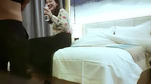 探花郎約炮遇經期女醫生忍痛獻菊花我不就是被你用來操的嗎教父探花-女醫生第3部