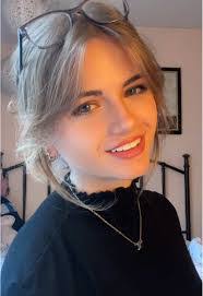 Lana Morales's Instagram, Twitter & Facebook