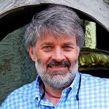 Amazon.in: Stephen Venables: books, biography, latest update