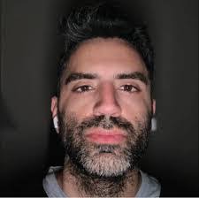 Justin Featherston's Instagram, Twitter & Facebook