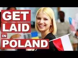 If you see a person with a light blond hair (to the roots) blond eyebrows and blond hair on their arms (and legs) there is a good chance they are a natural blond. Does The Color Of The Hair In Your Head Matches The Color Of The Hair In Other Parts Of Your Body E G Pubic Hair Armpit Eyebrows Quora