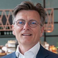 Very pleased to announce that Houthoff's arbitration team members Hans…