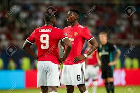 Latest paul pogba news including goals, stats and injury updates on manchester united and france midfielder plus transfer links and more here. Skopje Fyrom August 8 2017 Manchester United Paul Pogba L Und Romelu Lukaku R Wahrend Des Uefa Superpokals Endspiel Zwischen Real Madrid Und Manchester United In Der Philip Ii Arena In Skopje Lizenzfreie