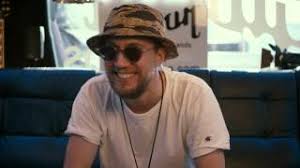 Die ironischen texte des berliner rappers, der sich einst prinz porno nannte. Soundhound Friedrich Kautz