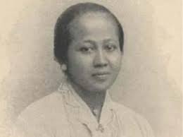 Check spelling or type a new query. Biografi Dan Profil Lengkap R A Kartini Sebagai Pahlawan Emansipasi Wanita Indonesia Info Biografi