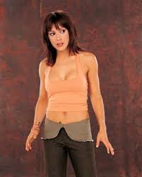 D serie isch vom oktober 1998 bis zum mai 2006 ufm sender thewb, wo sich am end vo 2006 mit em sender upn zum sender thecw zemmagschlosse het, gloffa. Bild Zu Alyssa Milano Charmed Zauberhafte Hexen Bild Alyssa Milano Filmstarts De