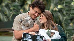 5:00 am, january 13, 2021. Bindi Irwin Gives Birth To Baby Girl With Husband Chandler Powell Entertainment Tonight