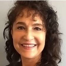 Brenda Kane's Instagram, Twitter & Facebook