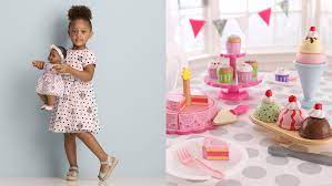 Valentine's day gifts for kids. 27 Best Valentine S Day Gifts For Kids In 2021 Cute Gift Ideas They Ll Love
