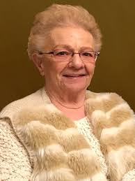 Yvonne Imogene Lowry