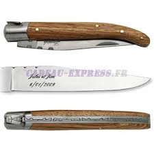 Cadeau Urgent Fete Des Peres Un Couteau Grave Pour Un Papa Bricoleur Couteau Laguiole Couteau Cadeaux Express