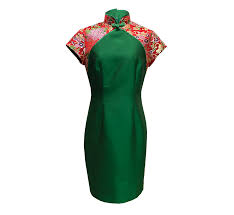Red Cheongsam w Front Cut-Out | carvenongcouture