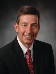 UE President Thomas Kazee leaving post