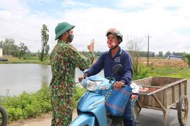 Phó thủ tướng chính phủ vũ đức đam cùng đại diện các bộ, ngành trung ương, đại phát biểu tại hội thảo, phó thủ tướng chính phủ vũ đức đam nhấn mạnh, chúng ta đang sống trong thời thách thức và thời cơ luôn đi đôi với nhau, nếu chúng ta tận dụng tốt cơ hội, phải đổi mới và sáng tạo, phát. Dá»‹ch Covid 19 Ráº¥t Ä'ang Quan Ngáº¡i Bao NgÆ°á»i Lao Ä'á»™ng