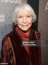 772 Ellen Jamie Photos & High Res Pictures