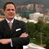 El presidente calificó el hecho como un atentado cobarde donde se ven afectaciones contra la aeronave presidencial. 1