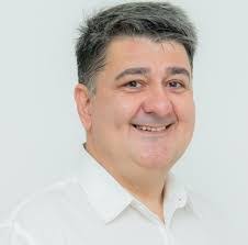 Doris Schmidgall's Instagram, Twitter & Facebook