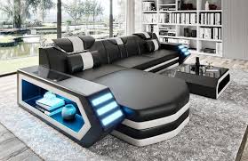 Arela ecksofa ohne schlaffunktion eckcouch sofa sofas modern. Moderne Eckcouch Mit Beleuchtung Luxus Designer Sofa Polster Ecke
