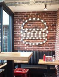 Wall decorations ideas at pinterest everything food. What S Hot On Pinterest 5 Vintage Decor Ideas For Your Home Decor Restaurant Interior Fast Food Restaurant Restaurant Interior Design