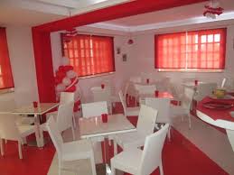 If the room is sparsely furnished, white floors accentuate the contours, textures, and colors of the objects that populate the space—which. Red White Cafe Caria Restaurant Bewertungen Telefonnummer Fotos Tripadvisor