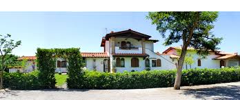 Appartamenti moderni, luminosi e perfettamente funzionali, adatti ad ospitare una famiglia o una coppia. Casa Vacanze Maremma Toscana Appartamenti Castiglione Affitti Estivi