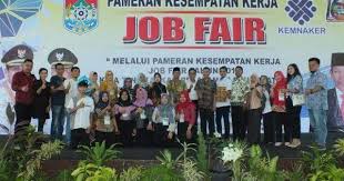 Sehingga lamaran kerja via email yang dikirimkan kebanyakan tidak membuahkan hasil. Fungsi Dan Tugas Pokok Disnaker Bagi Pencari Kerja Dan Pemberi Lowongan Pekerjaan Jangan Nganggur
